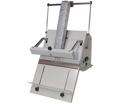 Pandyno - The most simple manual bagging machine. Equipped with a support for mounting your desired filling chute. The filling chute needs to be covered with tubular film to produce quick and efficiently filled bags.  Easy and light-weight operation by pressing the seal arm to start the cycle. 
