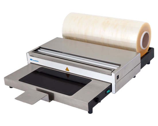 ASW 450 - De Audion Stretch Wrapper is een compacte en gebruiksvriendelijke machine voor het verpakken van voedingsmiddelen, met een aantrekkelijk, representatief eindresultaat. Deze wrapper onderscheidt zich op de markt door zijn solide, hoge kwaliteit. De instelbare temperatuur, verwarmde snijdraad en folierolrem zorgen voor een moeiteloos wikkelproces met een eindresultaat van hoge kwaliteit. Ideaal voor gebruik in verswinkels, supermarkten, slagerijen en delicatessenwinkels. Je kunt gemakkelijk tot 4 verpakkingen per minuut produceren.